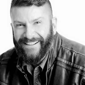 Meet your Posher, Todd